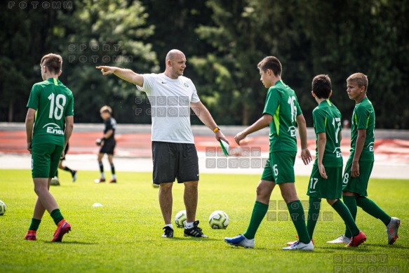 2020.07.25 Poznań ul Warmińska 1, mecz sparingowy pomiedzy Warta Poznań - AKS SMS Łódź  fot. Maciej Szpakowski/www.sport.FotoMM.pl