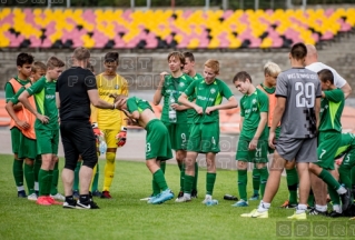 2020.07.25 Poznań ul Warmińska 1, mecz sparingowy pomiedzy Warta Poznań - AKS SMS Łódź  fot. Maciej Szpakowski/www.sport.FotoMM.pl