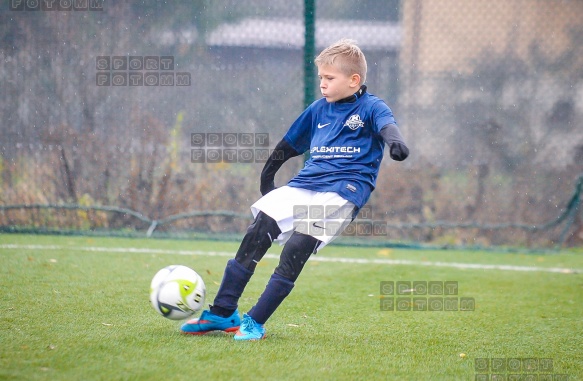 2015.11.15 Mecz Lech Poznan - Szkola Futbolu Lubon