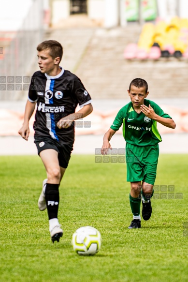 2020.07.25 Poznań ul Warmińska 1, mecz sparingowy pomiedzy Warta Poznań - AKS SMS Łódź  fot. Maciej Szpakowski/www.sport.FotoMM.pl