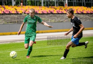 2020.07.25 Poznań ul Warmińska 1, mecz sparingowy pomiedzy Warta Poznań - AKS SMS Łódź  fot. Maciej Szpakowski/www.sport.FotoMM.pl