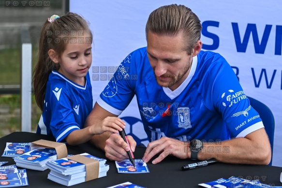 Mecz IV Liga  2 kolejka Wiara Lecha - Piast Kobylnica