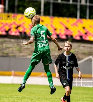 2020.07.25 Poznań ul Warmińska 1, mecz sparingowy pomiedzy Warta Poznań - AKS SMS Łódź  fot. Maciej Szpakowski/www.sport.FotoMM.pl