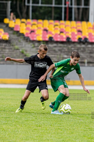 2020.07.25 Poznań ul Warmińska 1, mecz sparingowy pomiedzy Warta Poznań - AKS SMS Łódź  fot. Maciej Szpakowski/www.sport.FotoMM.pl